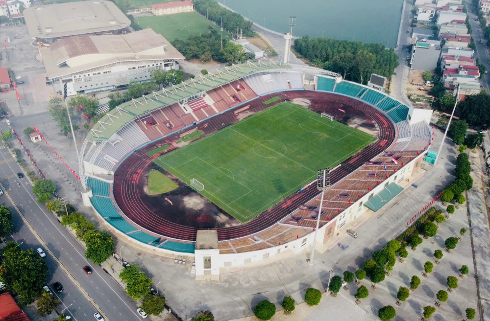 Cận cảnh sân Việt Trì, sẵn sàng làm sân nhà ĐT Việt Nam tại AFF Cup 2024 | Báo Pháp Luật TP. Hồ Chí Minh