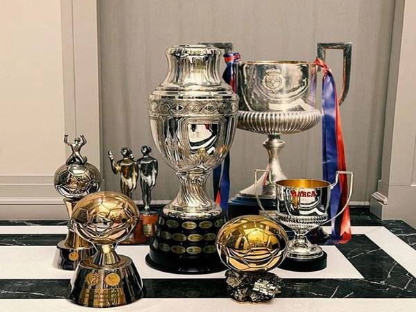 Danh hiệu bóng đá là gì? Danh hiệu này có nghĩa là gì?