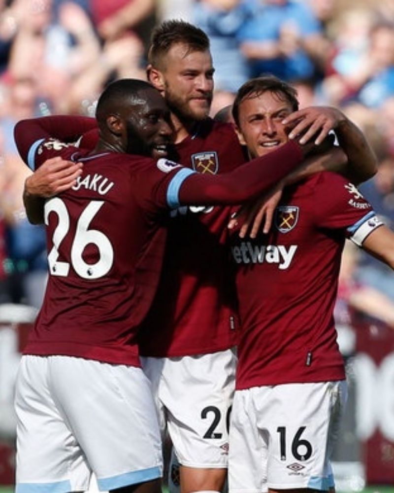 Thông tin về West Ham FC: hình ảnh, đội hình, tin tức