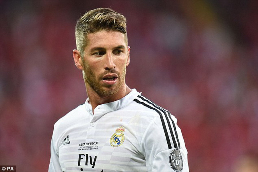Sergio Ramos chính thức lên tiếng về tin đồn sang Man United | Vietnam+ (VietnamPlus)