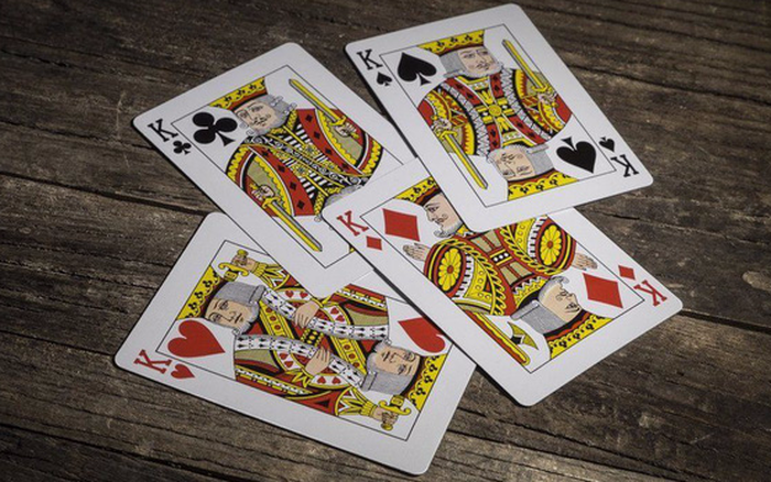 Chơi bài, đừng nghĩ bạn biết điều này: Những bí mật bí ẩn của những lá bài bạn chơi hàng ngày