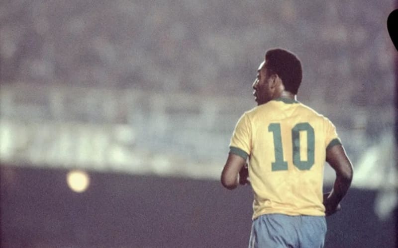 Tổng hợp những cầu thủ mặc áo số 10 xuất sắc nhất trong lịch sử