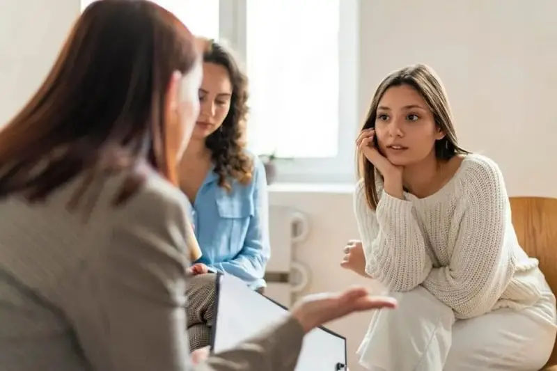 Phụ nữ đã kết hôn nên theo đuổi nghề nghiệp nào? Hướng dẫn lựa chọn nghề nghiệp phù hợp