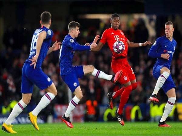 Với những ai chưa biết, một trận bóng đá kéo dài bao nhiêu phút?