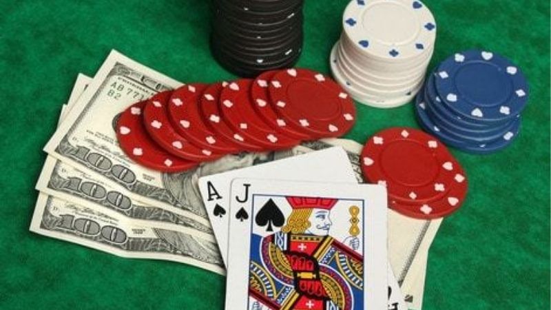 Vai trò của quân J, Q, K trong các bộ bài đặc biệt